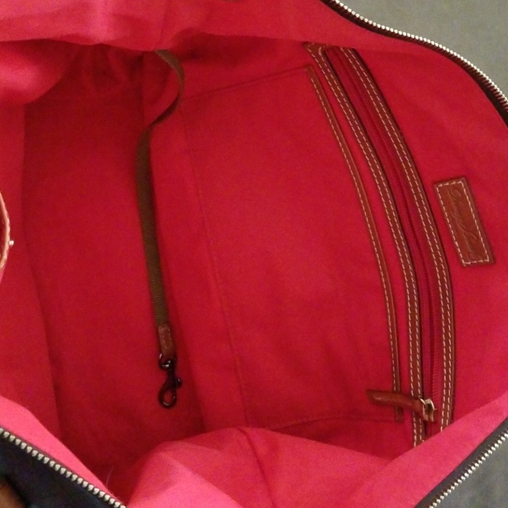 Tote - Picture 3 of 4